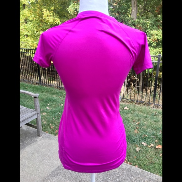 Awesome Nike Pro Combat dri-fit top! - Picture 3 of 7